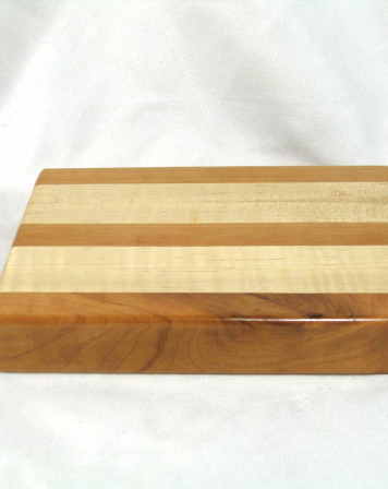 Woodland Series Large Cutting Board with Handle - Sapele, Maple & Waln