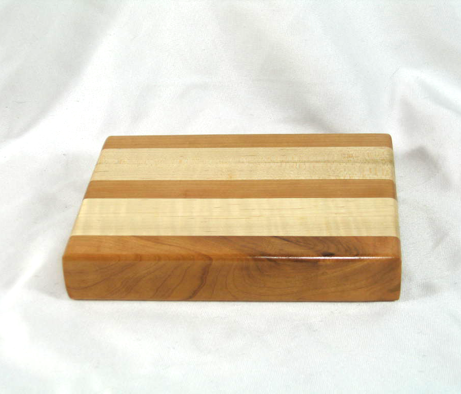 Cutting Board: Cherry and Maple Mini 8″ x 6″ x 1.5″